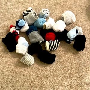 Assorted baby boy socks 0-6m, you get all of them (20 pairs)